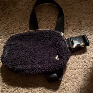 Lululemon Athletica Black Fleece Belt Bag